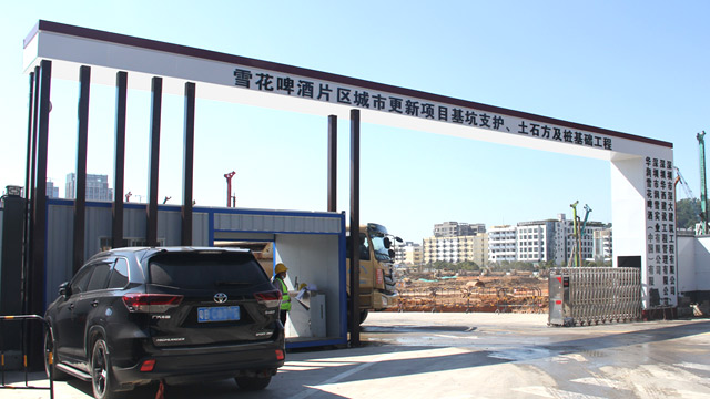 深圳雪花啤酒廠施工大門-基坑支護(hù)與土石方工程施工大門-工地大門-深圳市大通建材有限公司鋼圍擋生產(chǎn)定制廠家